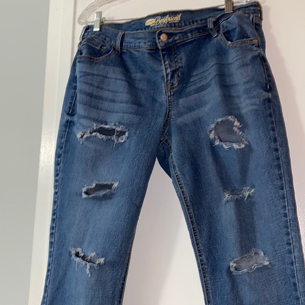 Old Navy “The Boyfriend” Low- Rise Blue Distressed Women's Jeans